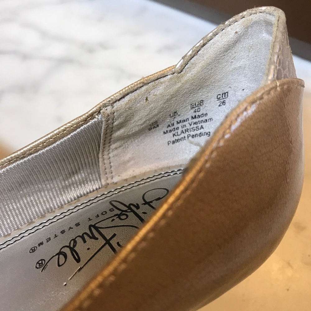 NEW Franco Sarto pointed toe 2” heel - Picture 6 of 6